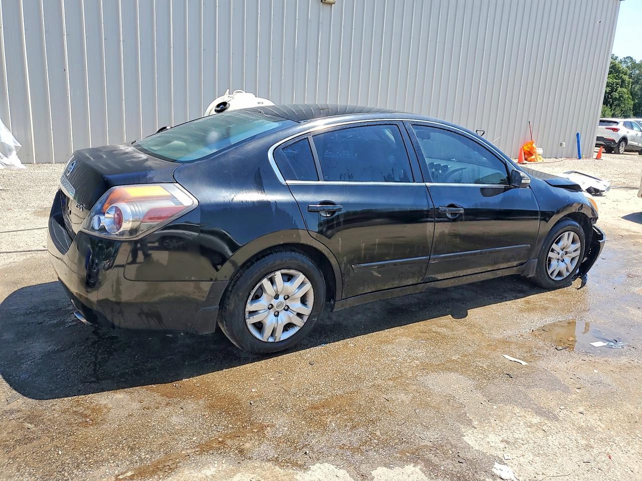 2011 Nissan Altima 2.5 - Фото 3