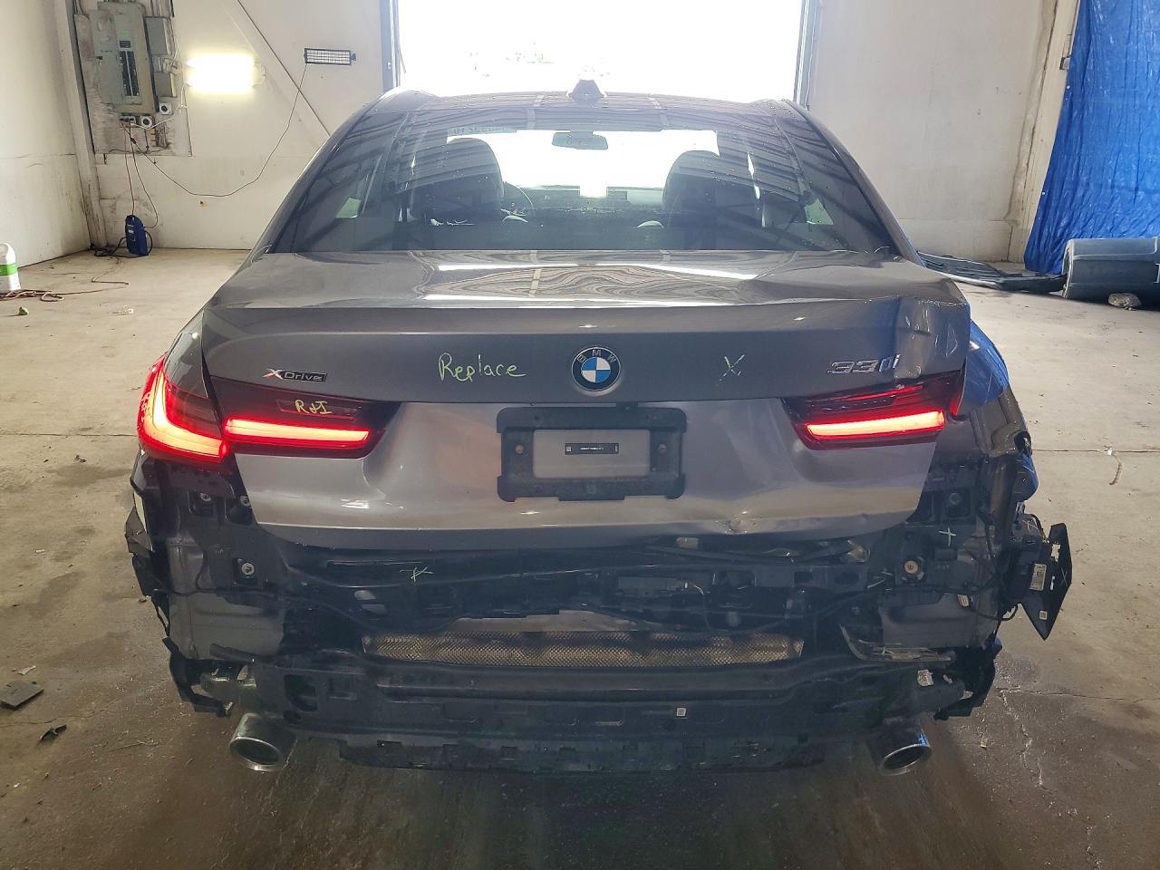 2024 BMW 330Xi - Фото 6