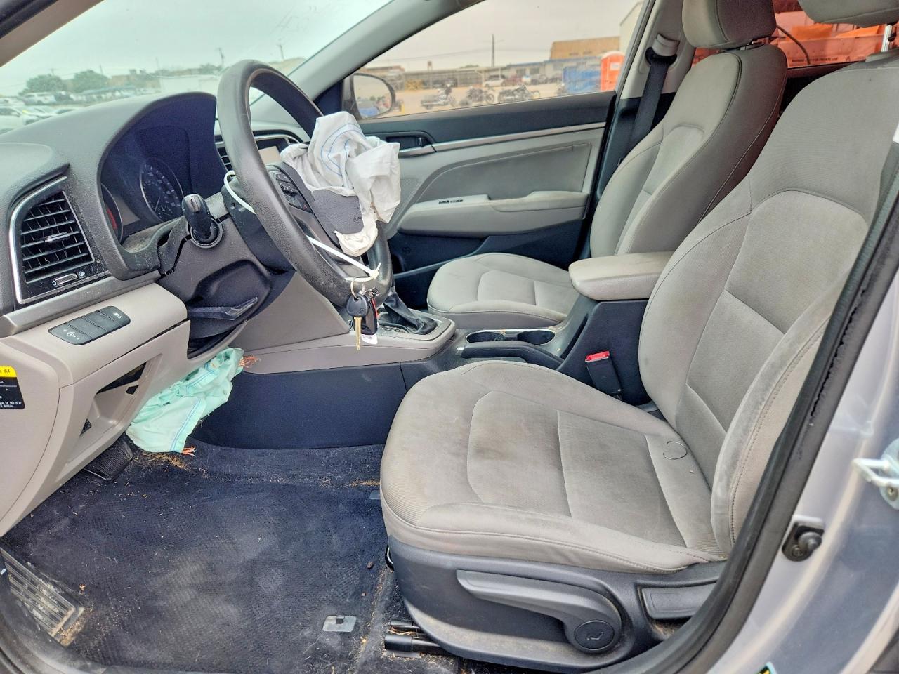 2017 Hyundai Elantra Se - Фото 7