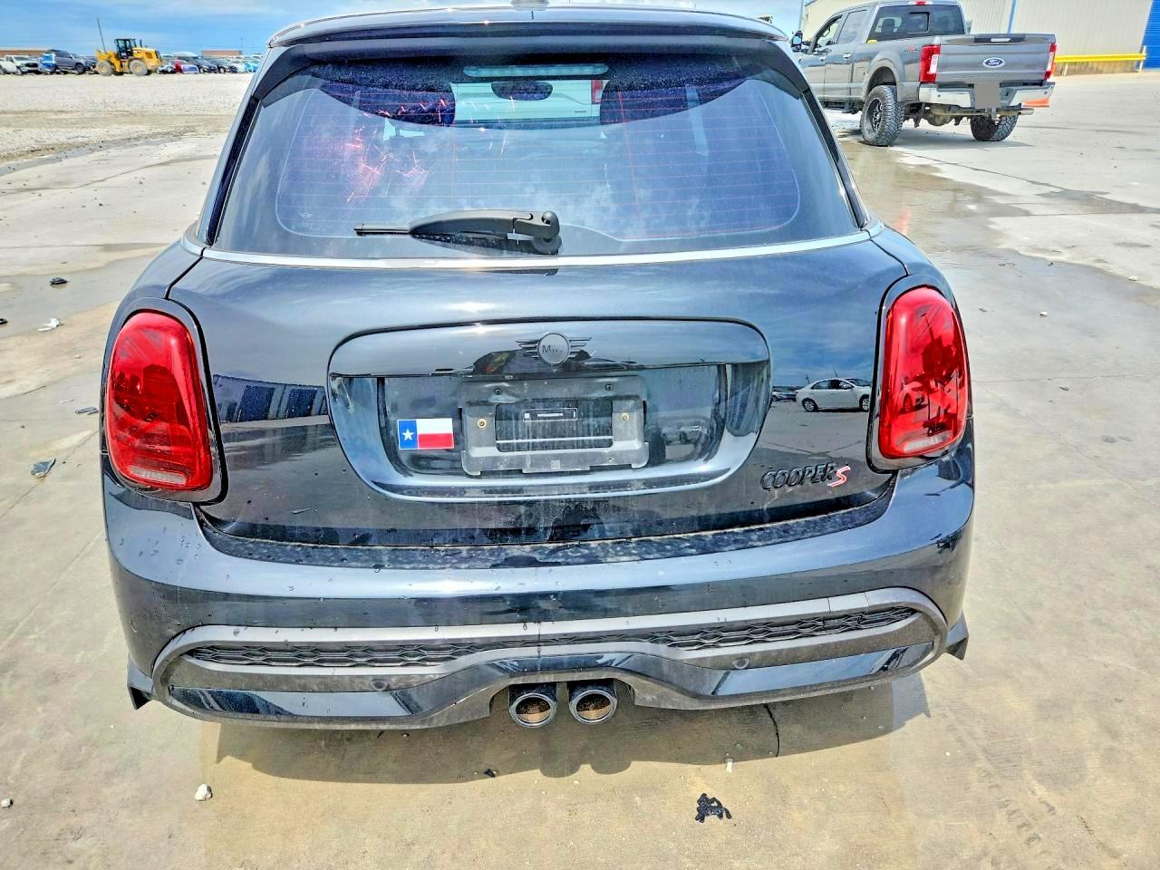 2024 Mini Cooper S - Image 6