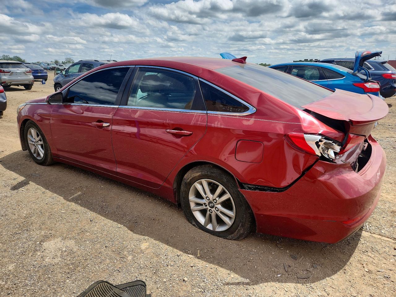 2015 Hyundai Sonata Se - Image 2