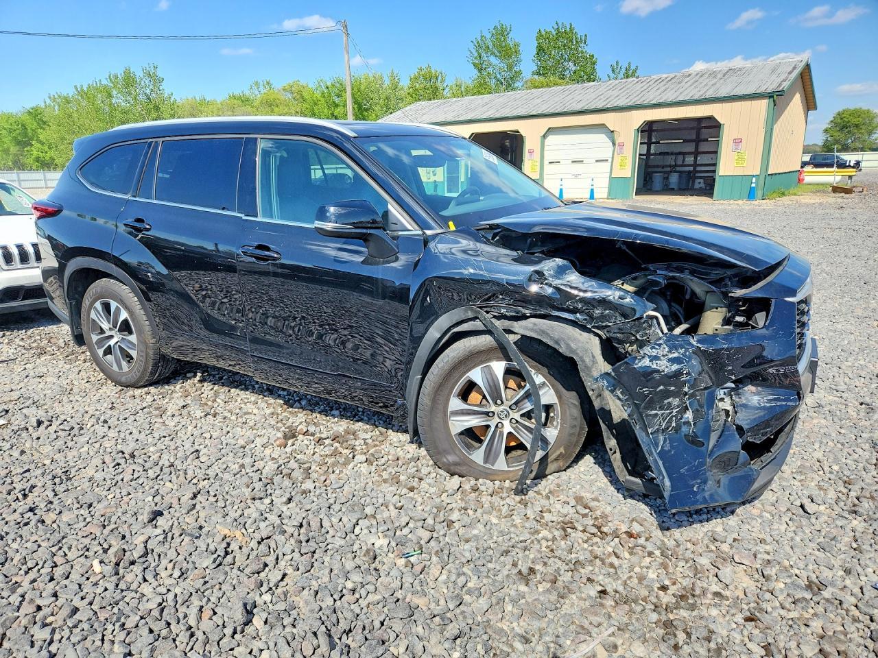 2022 Toyota Highlander Xle - Фото 4