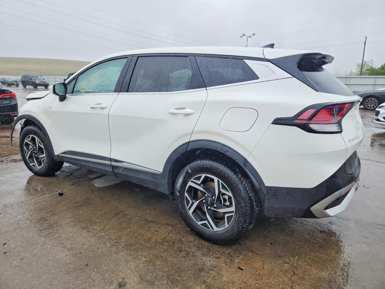 2023 Kia Sportage Lx - Фото 2