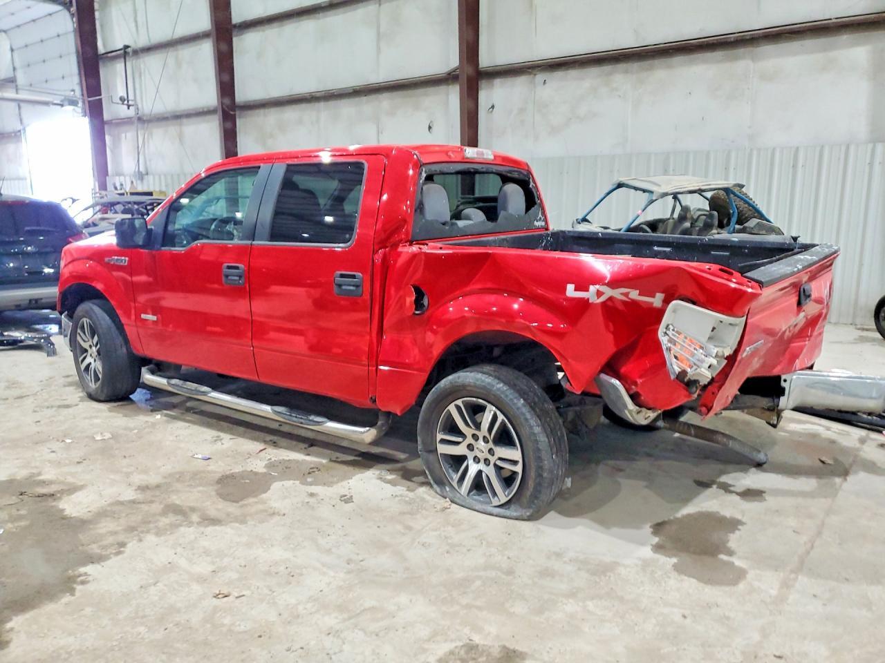 2013 Ford F150 Supercrew - Фото 2