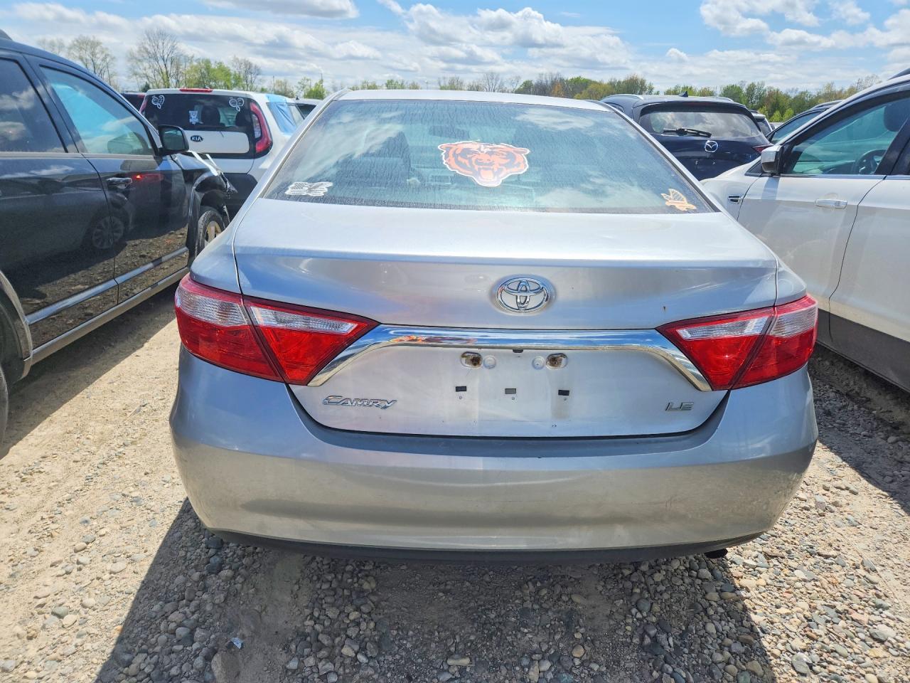 2016 Toyota Camry Le - Фото 6