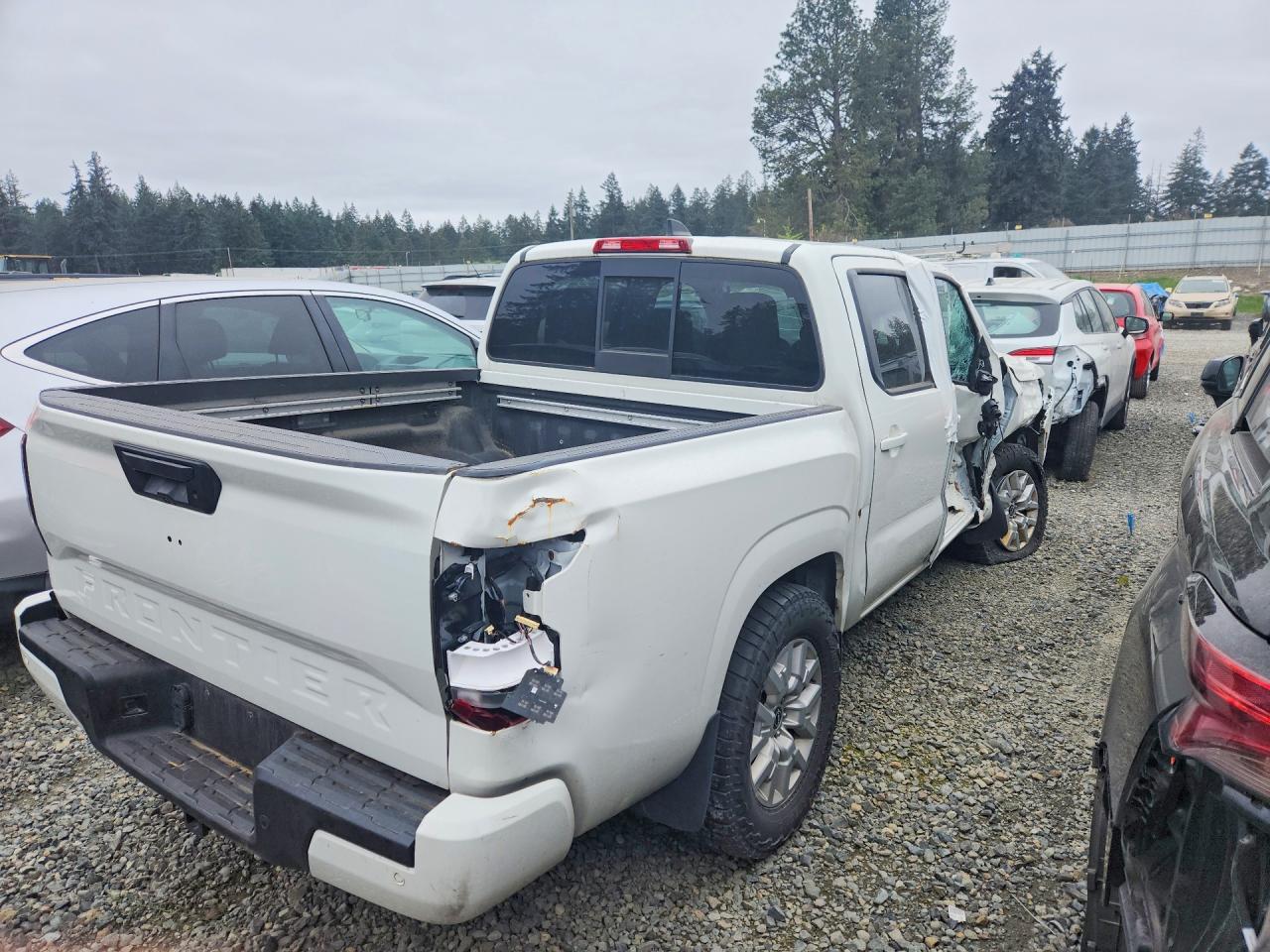 2022 Nissan Frontier S - Image 3