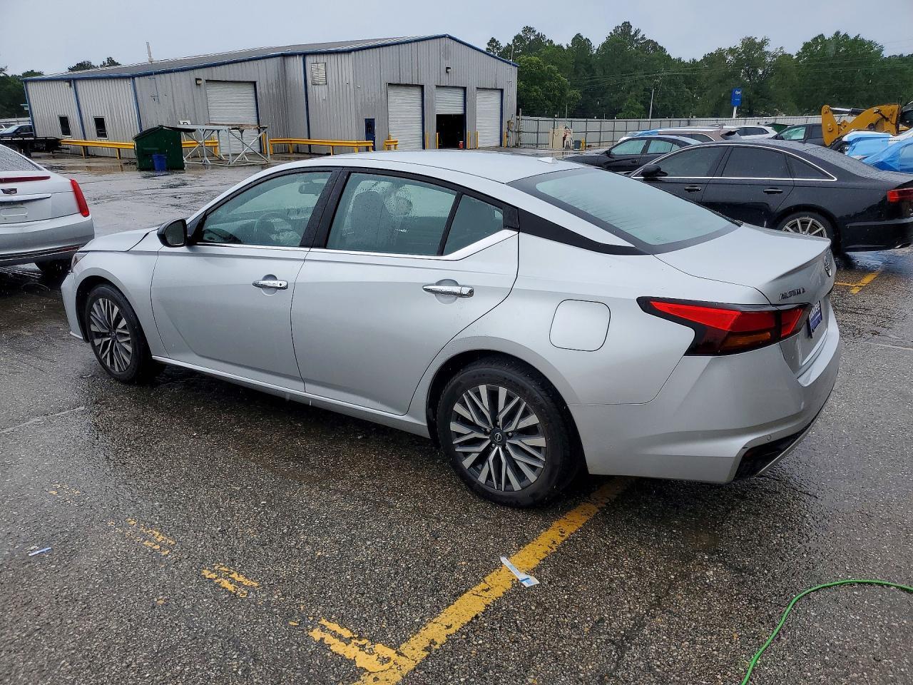 2024 Nissan Altima Sv - Фото 2