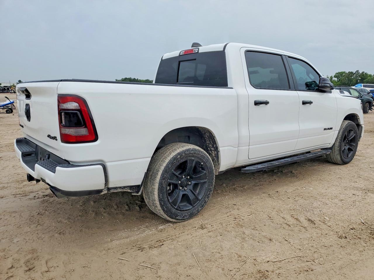 2024 Ram 1500 - Фото 3