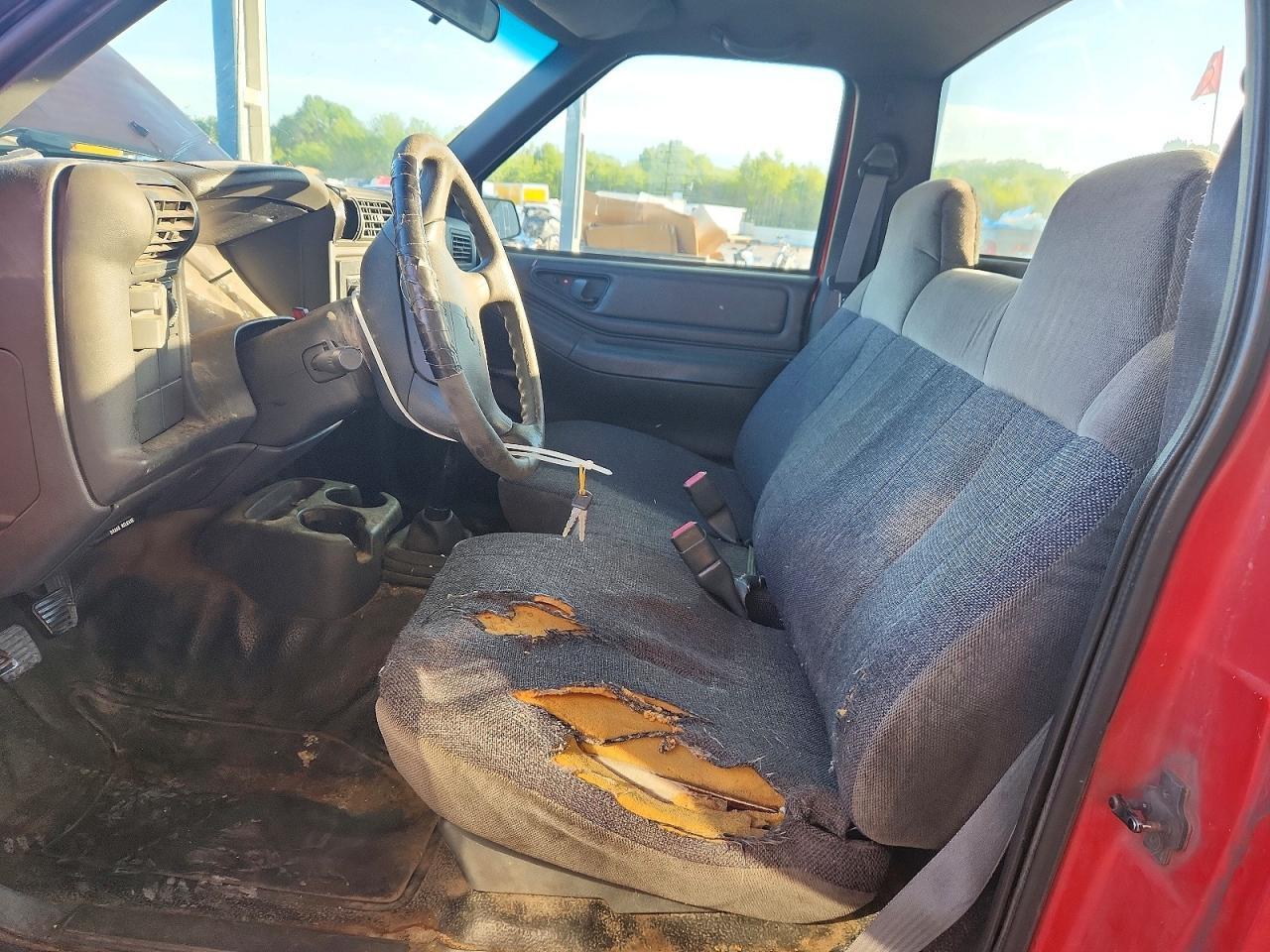 1997 Chevrolet S Truck S10 - Фото 7