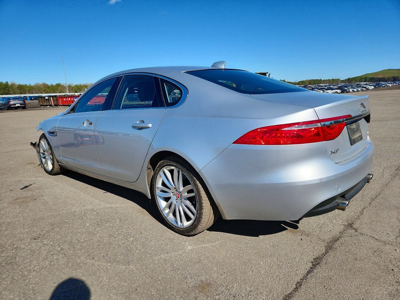2016 Jaguar Xf Prestige - Фото 2