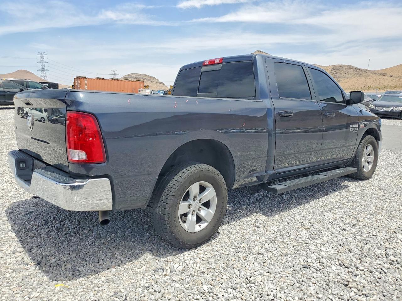 2019 Ram 1500 Classic Slt - Фото 3