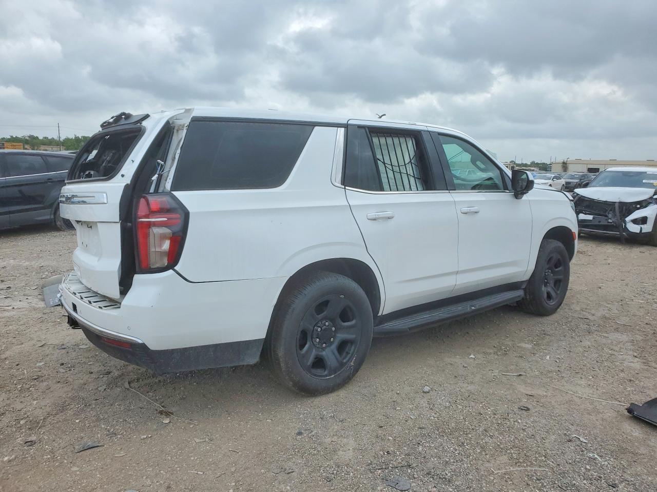 2022 Chevrolet Tahoe C1500 - Image 3