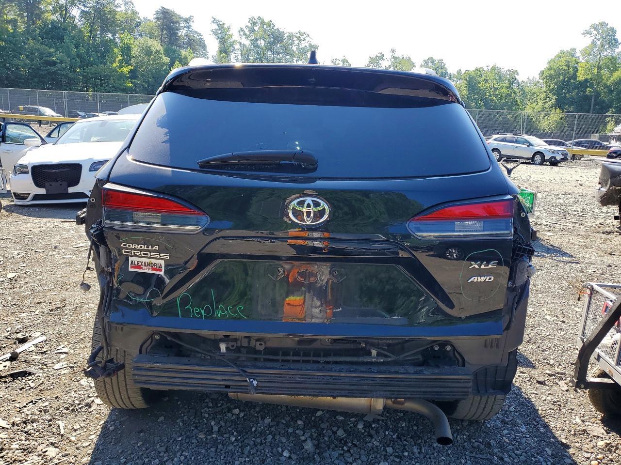 2024 Toyota Corolla Cross Xle - Фото 6