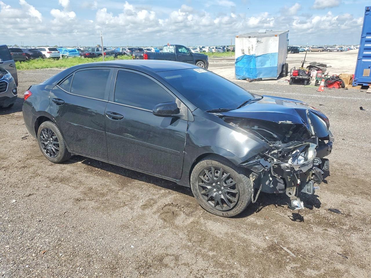 2015 Toyota Corolla Le - Image 4