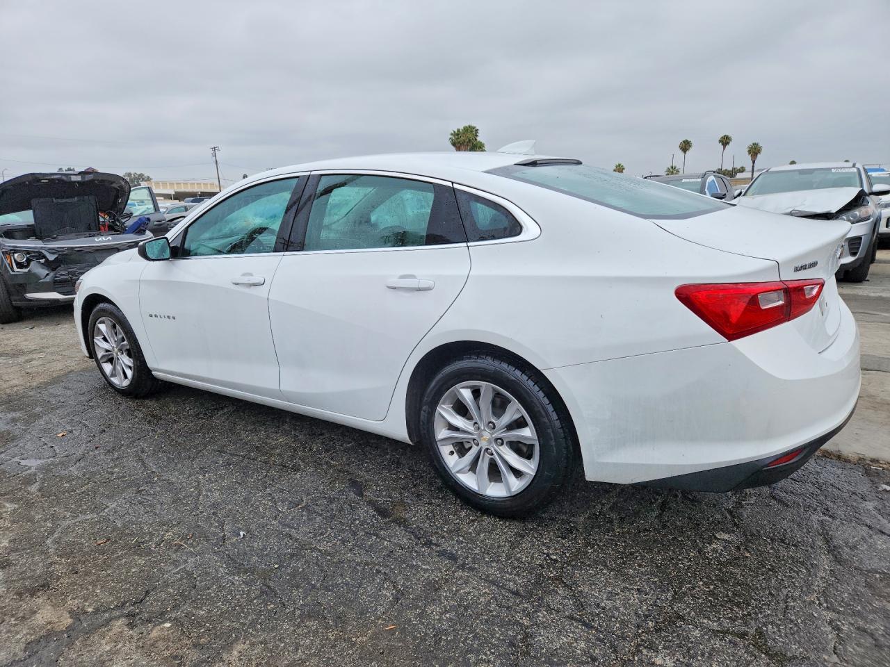 2023 Chevrolet Malibu Lt - Фото 2