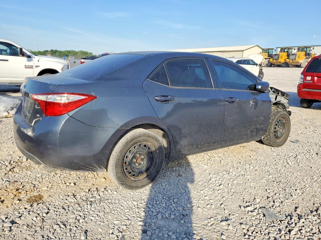 2014 Toyota Corolla Le - Image 3