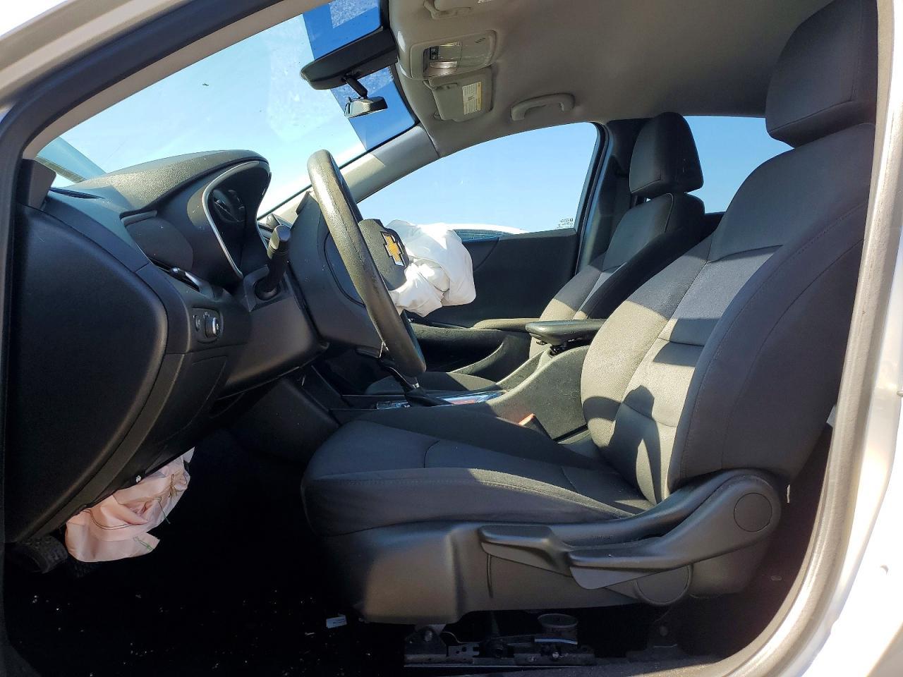 2018 Chevrolet Malibu Ls - Image 7