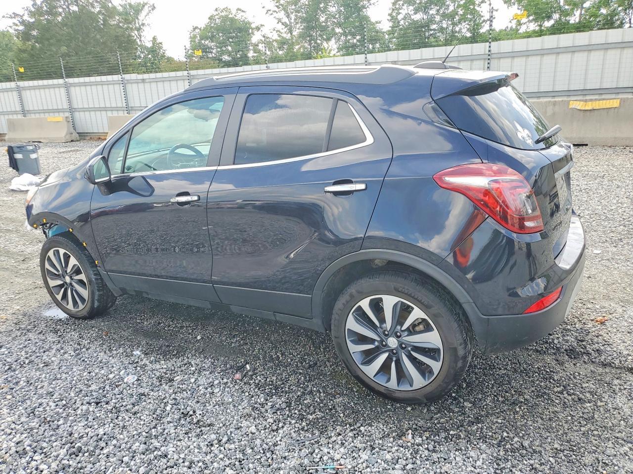 2022 Buick Encore Preferred - Image 2