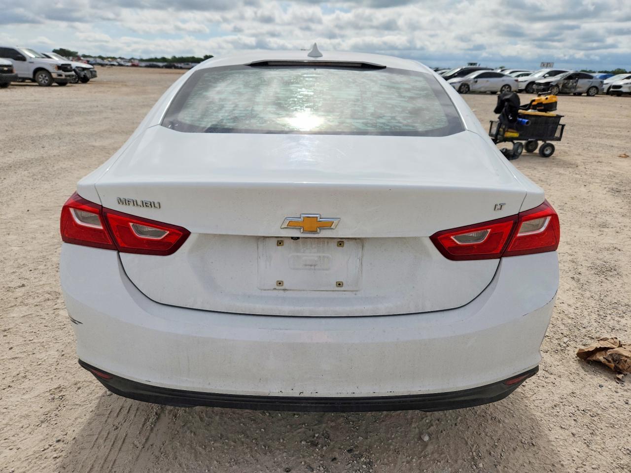 2018 Chevrolet Malibu Lt - Image 6