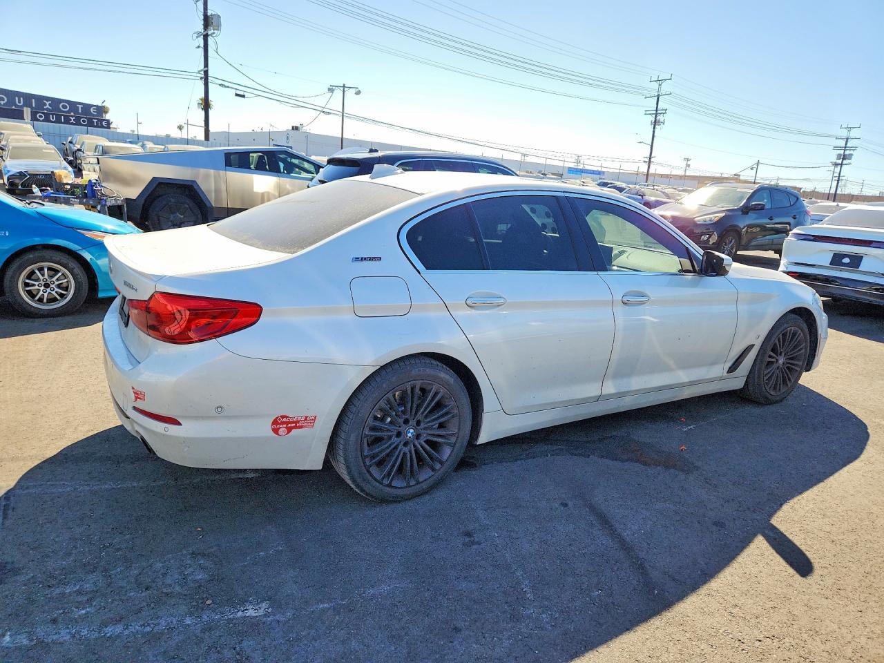 2018 BMW 530E - Image 3