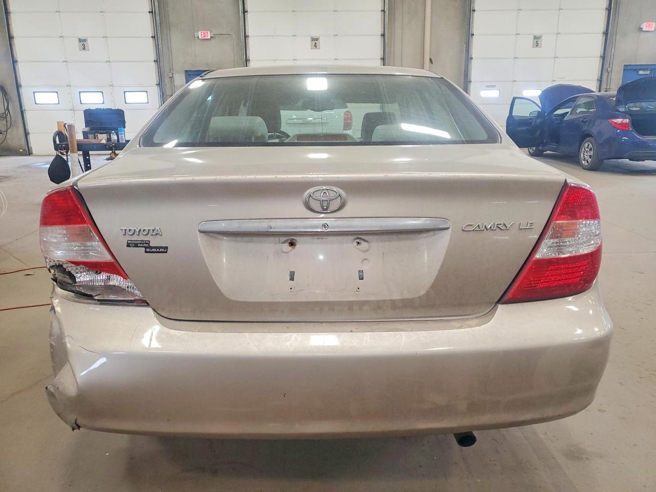 2004 Toyota Camry Se - Фото 6