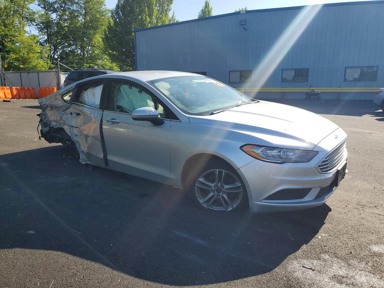 2018 Ford Fusion Se - Фото 4