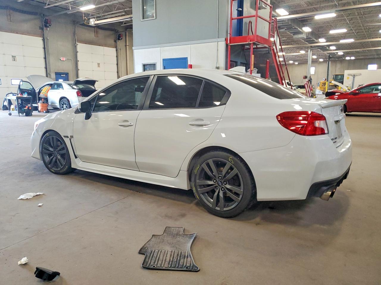2017 Subaru Wrx Premium - Фото 2