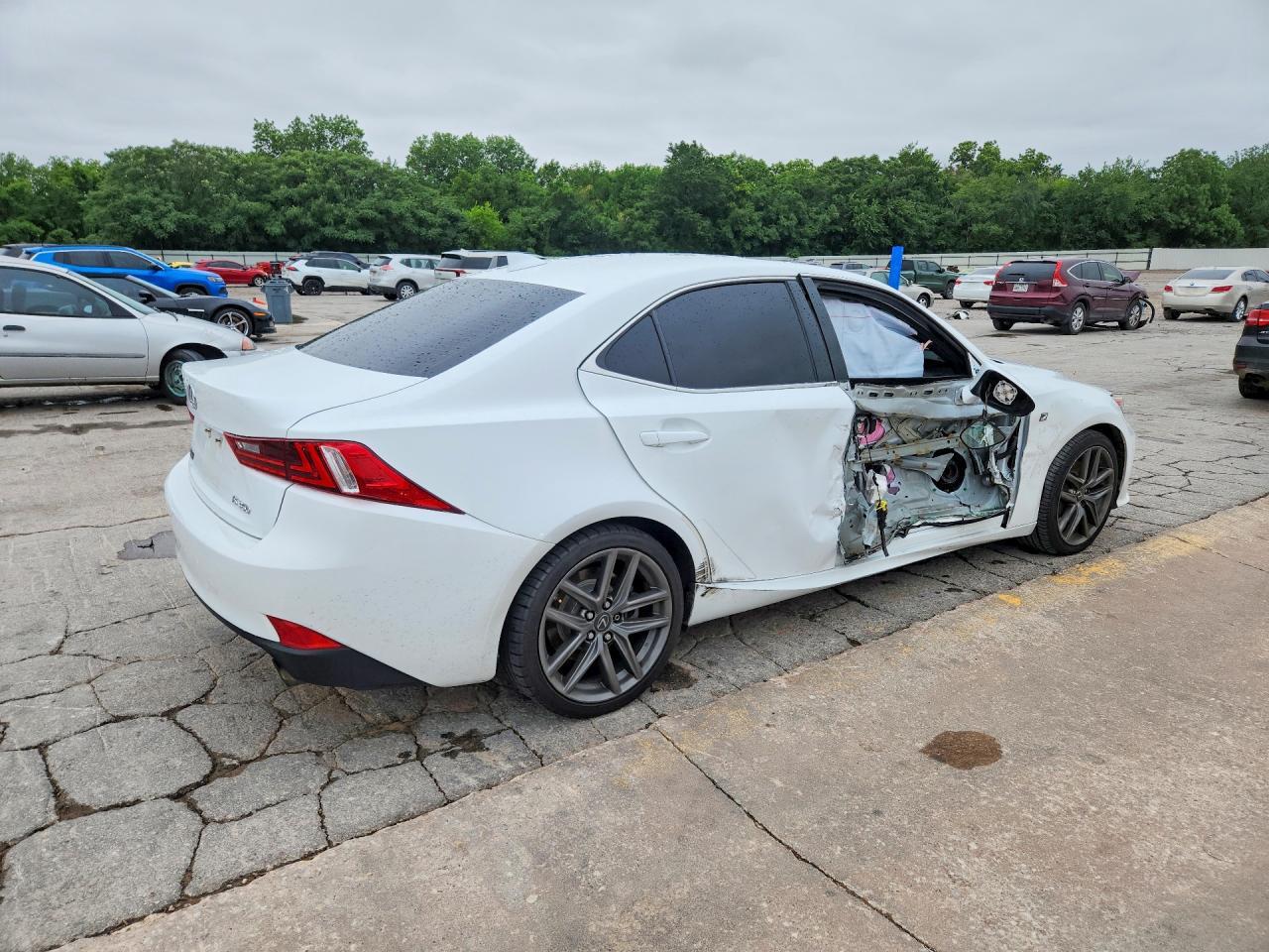 2016 Lexus Is 350 - Фото 3