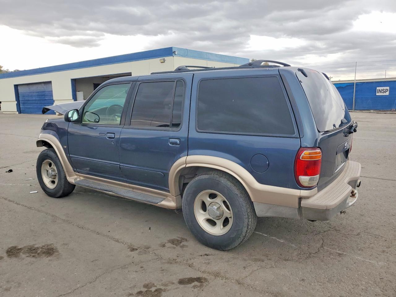1999 Ford Explorer - Фото 2