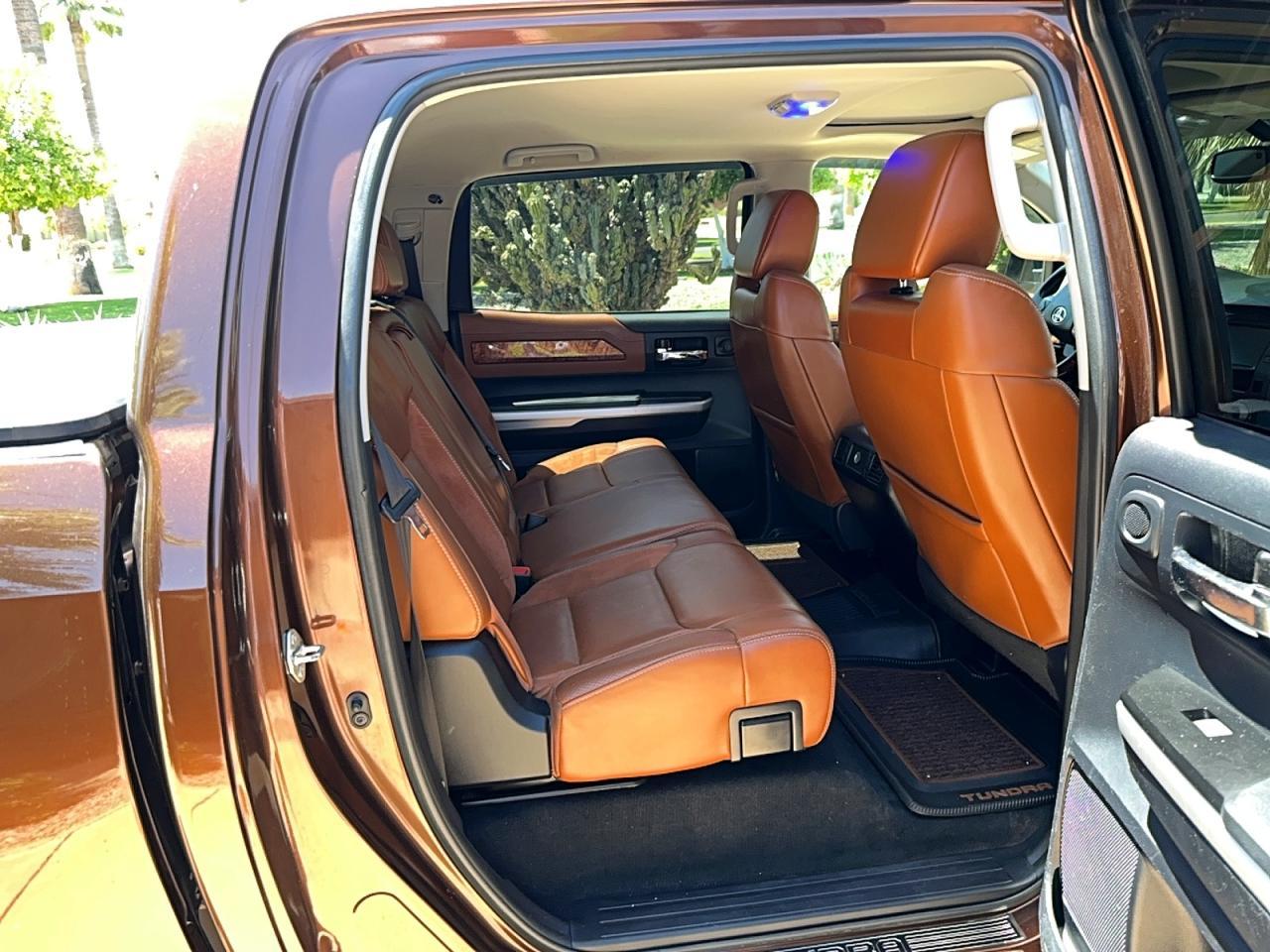 2016 Toyota Tundra 1794 Edition - Фото 6