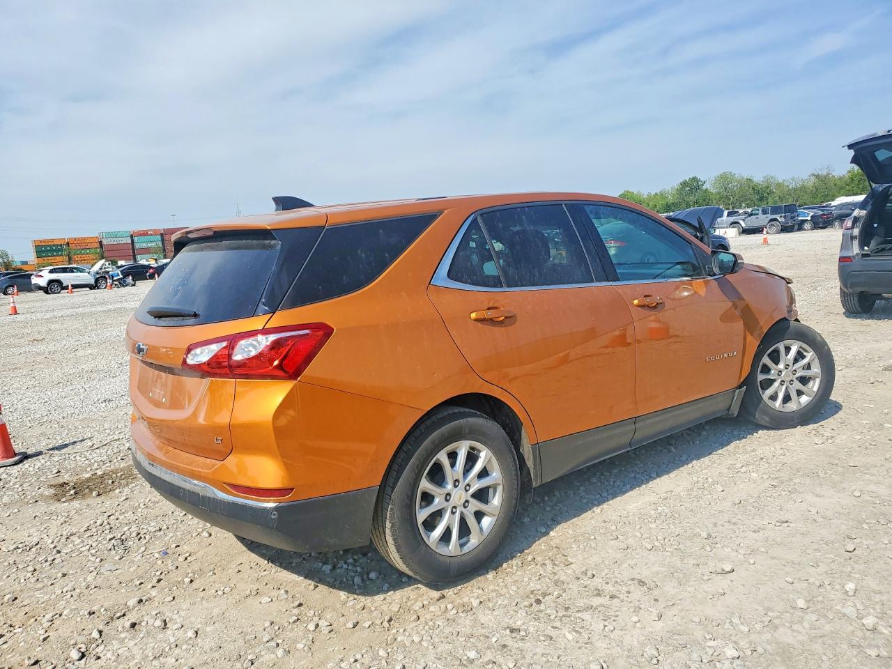 2019 Chevrolet Equinox Lt - Image 3