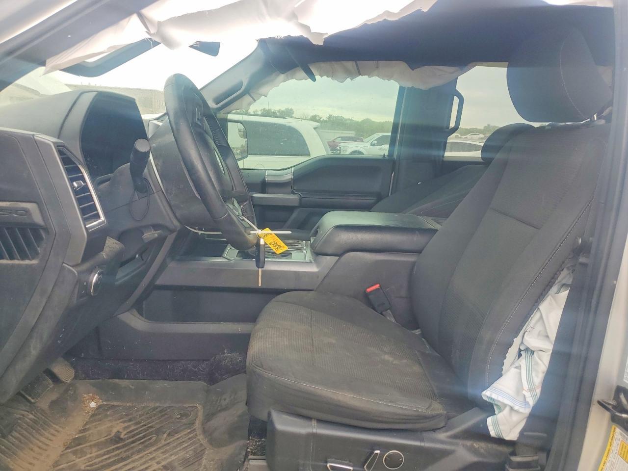 2016 Ford F150 Supercrew - Фото 7