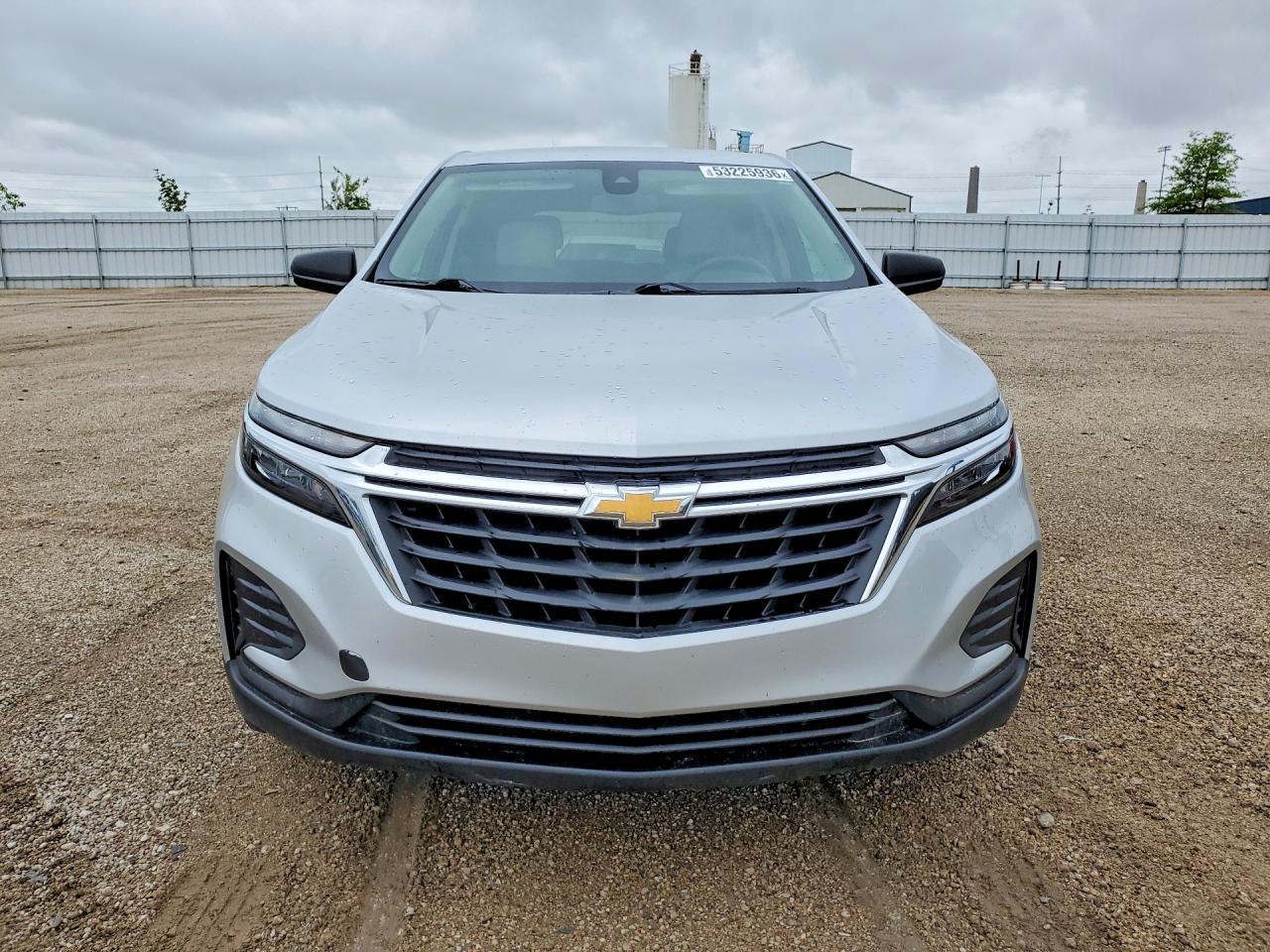 2022 Chevrolet Equinox Ls - Фото 5