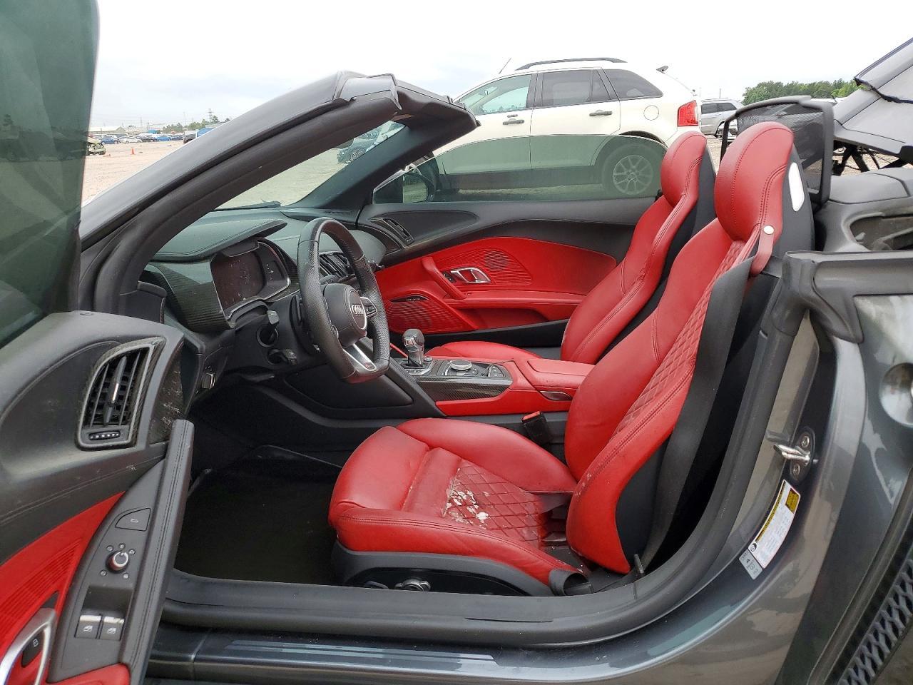 2017 Audi R8 Spyder - Фото 7