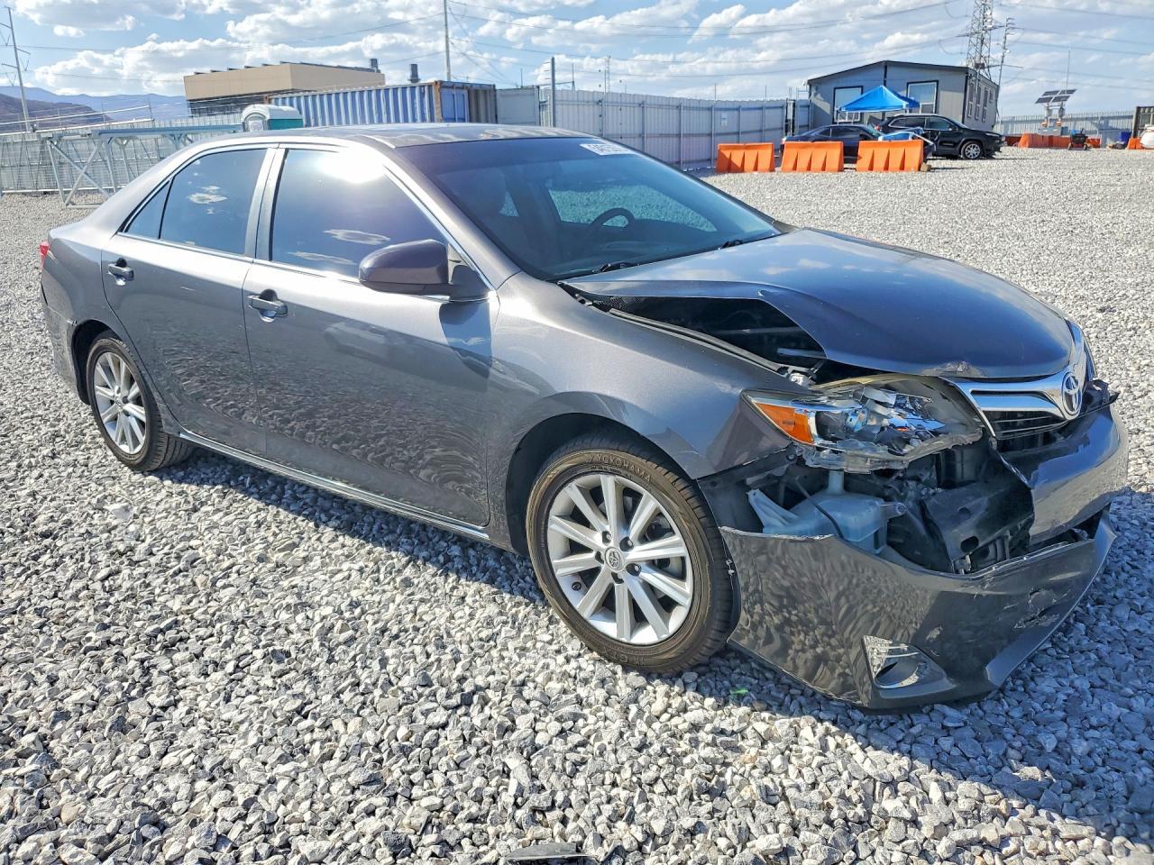 2012 Toyota Camry Xle - Image 4