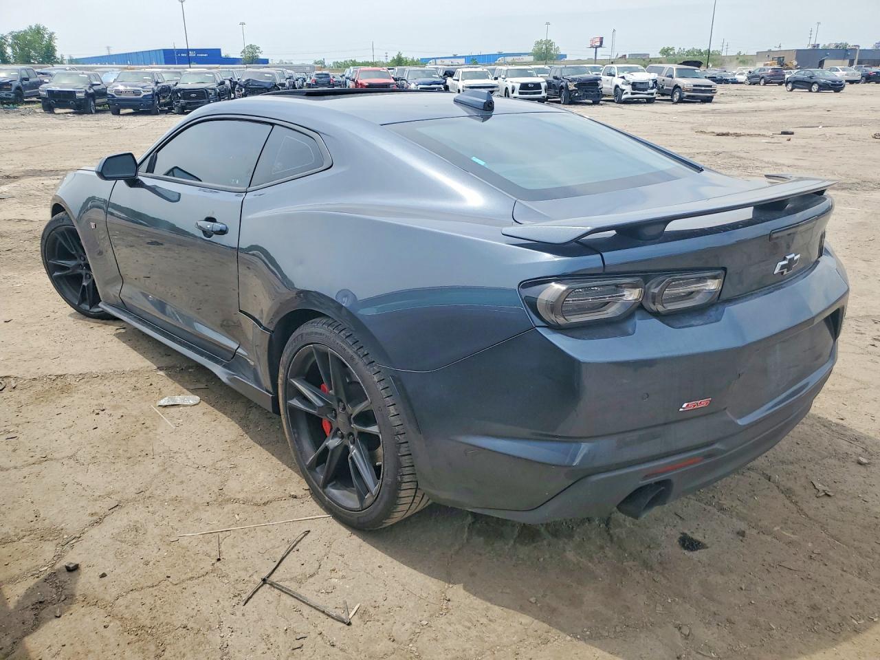 2022 Chevrolet Camaro Ss - Image 2