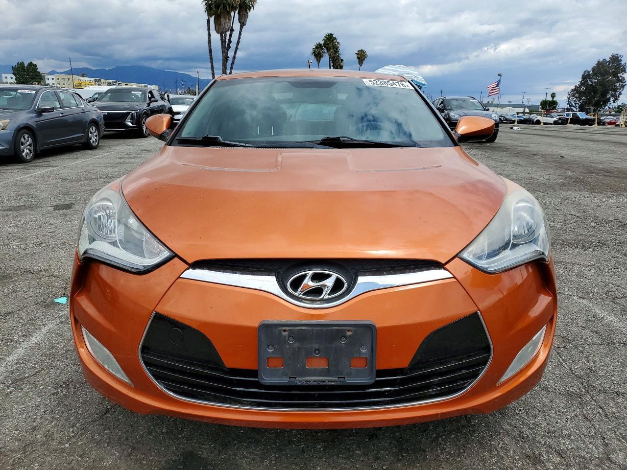 2013 Toyota Veloster Base - Фото 5