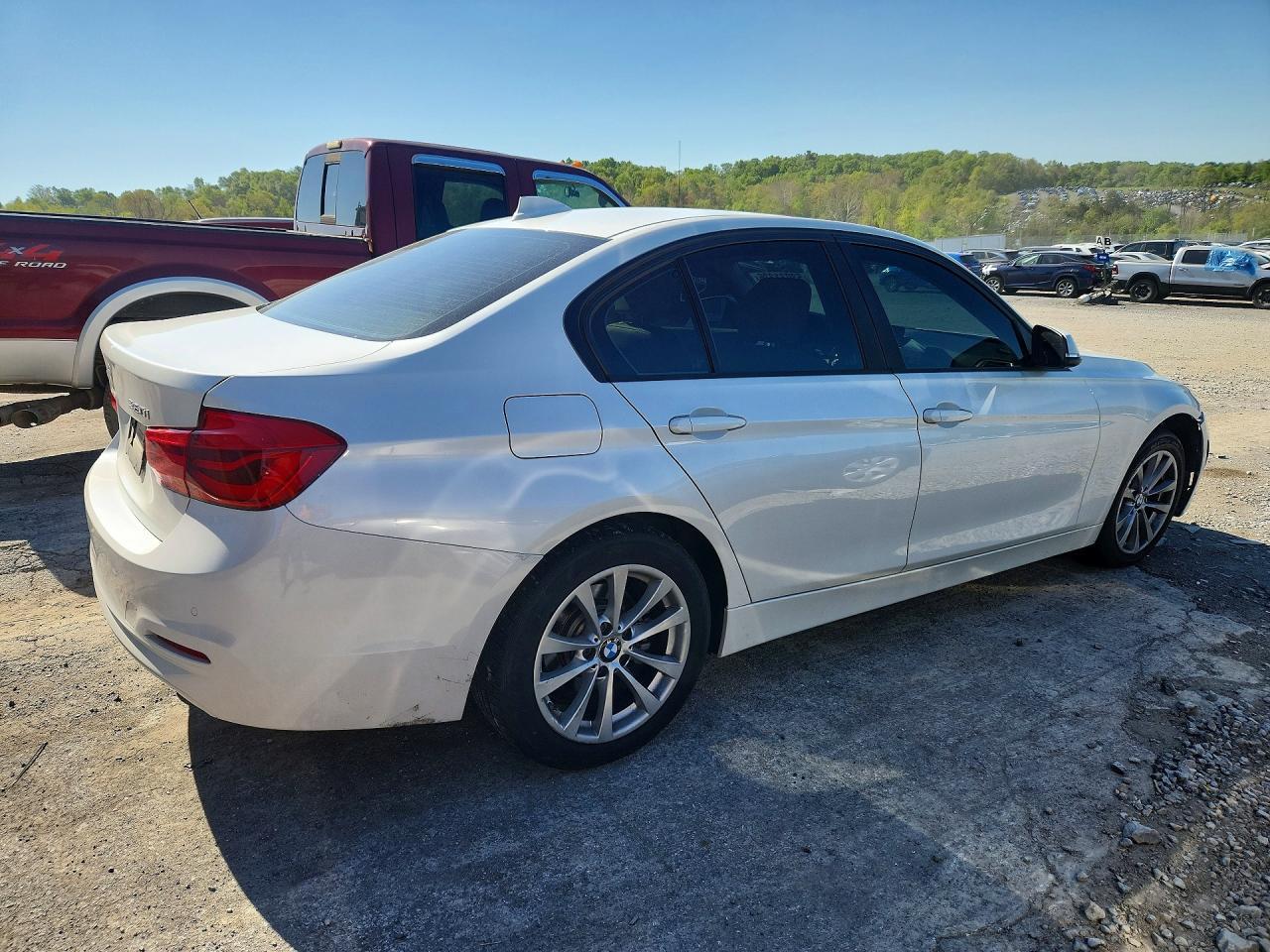 2016 BMW 320 Xi - Фото 3