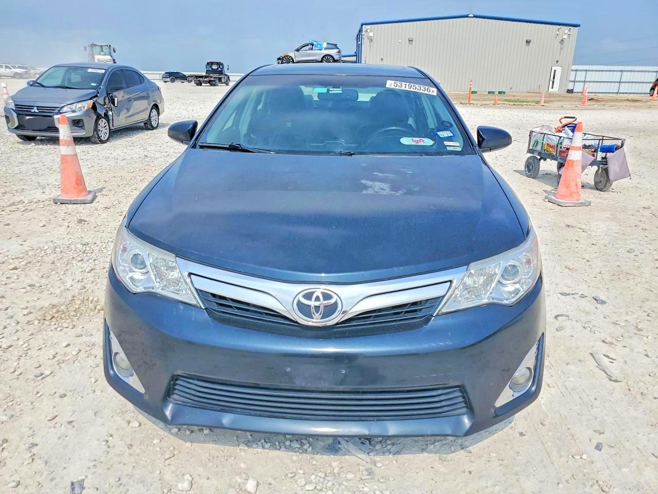 2012 Toyota Camry Xle V6 - Фото 5