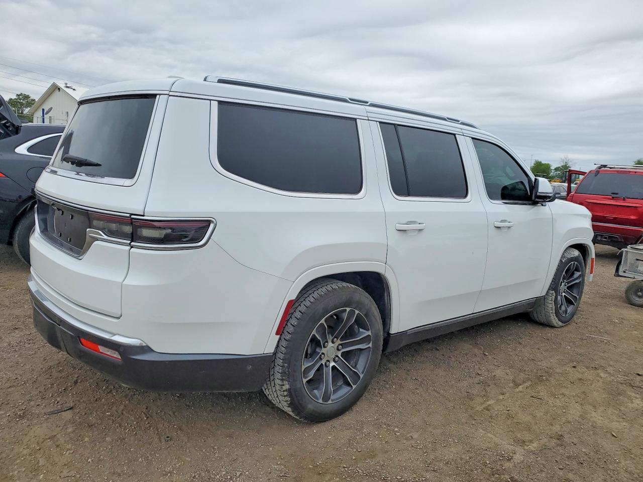2022 Jeep Grand Wagoneer Series I - Фото 3