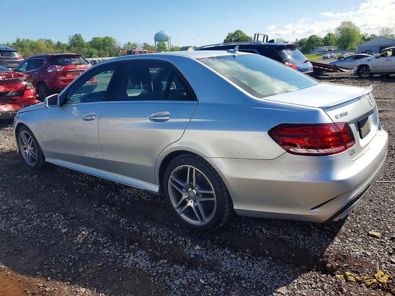 2016 Mercedes-Benz E 350 4Matic - Фото 2