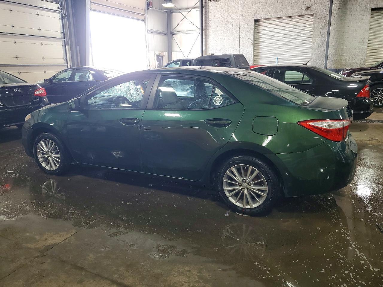 2014 Toyota Corolla Le Plus - Image 2