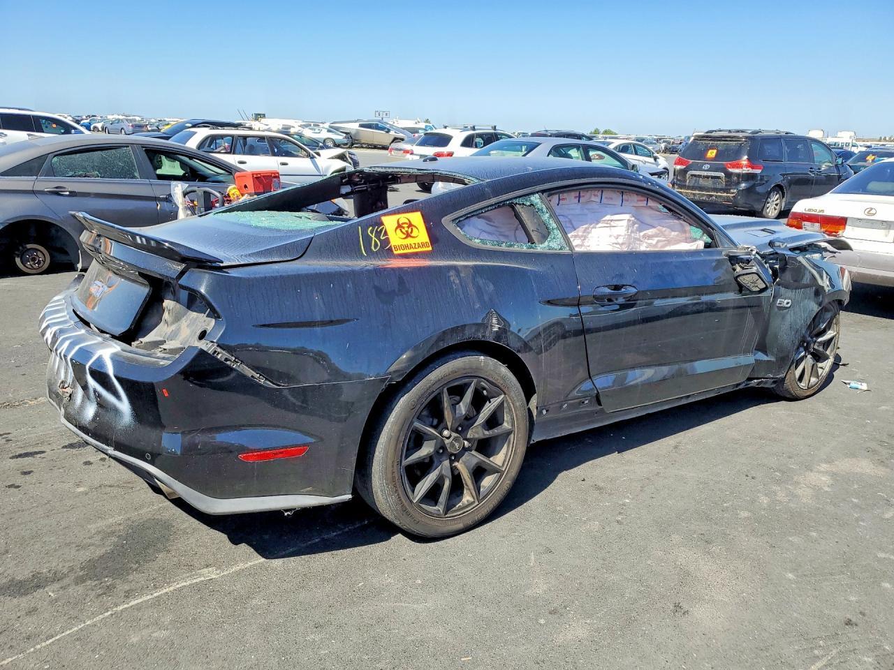 2015 Ford Mustang Gt - Фото 3