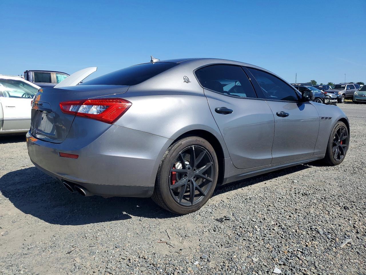 2015 Maserati Ghibli - Image 3