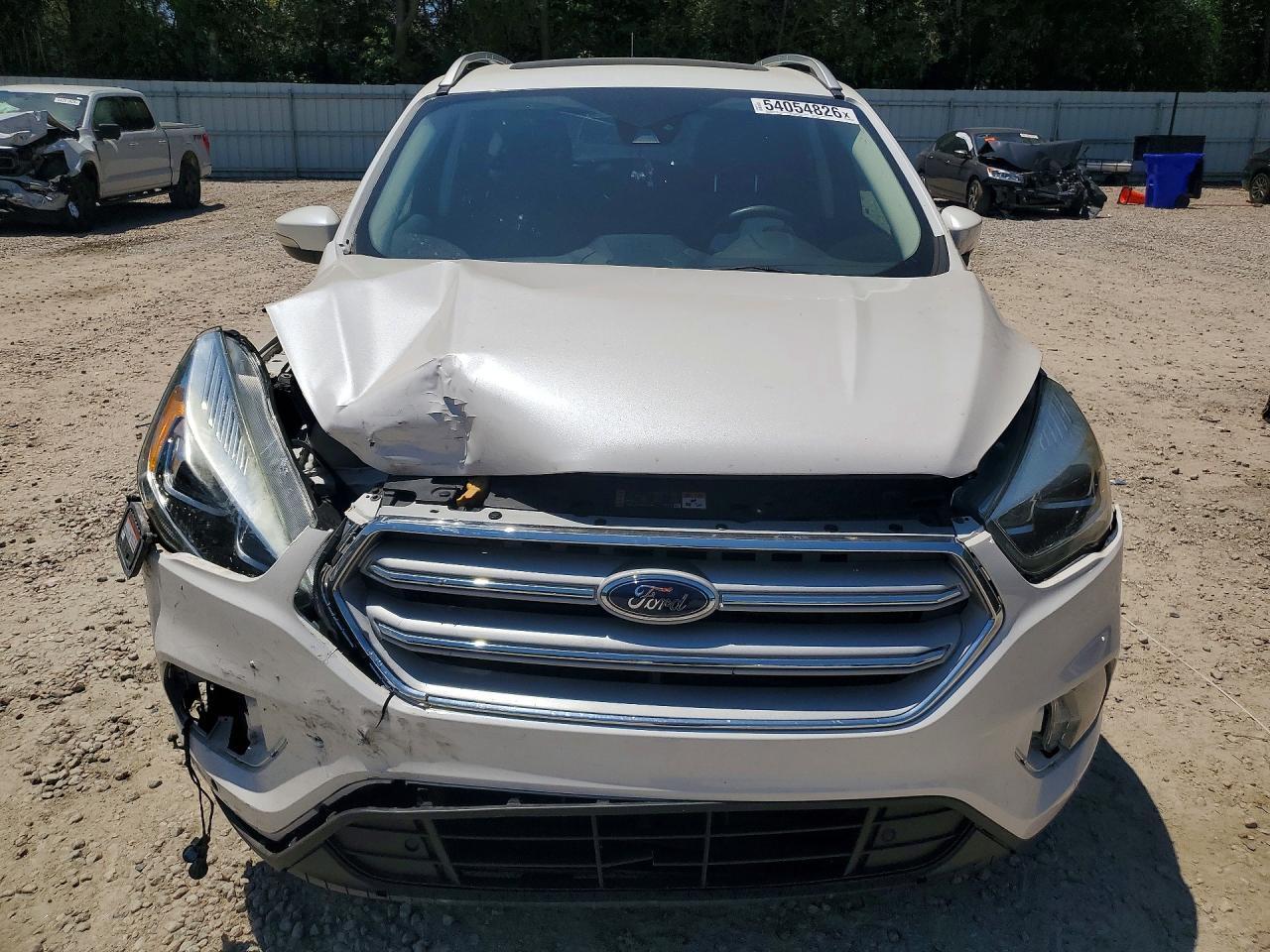 2017 Ford Escape Titanium - Image 5