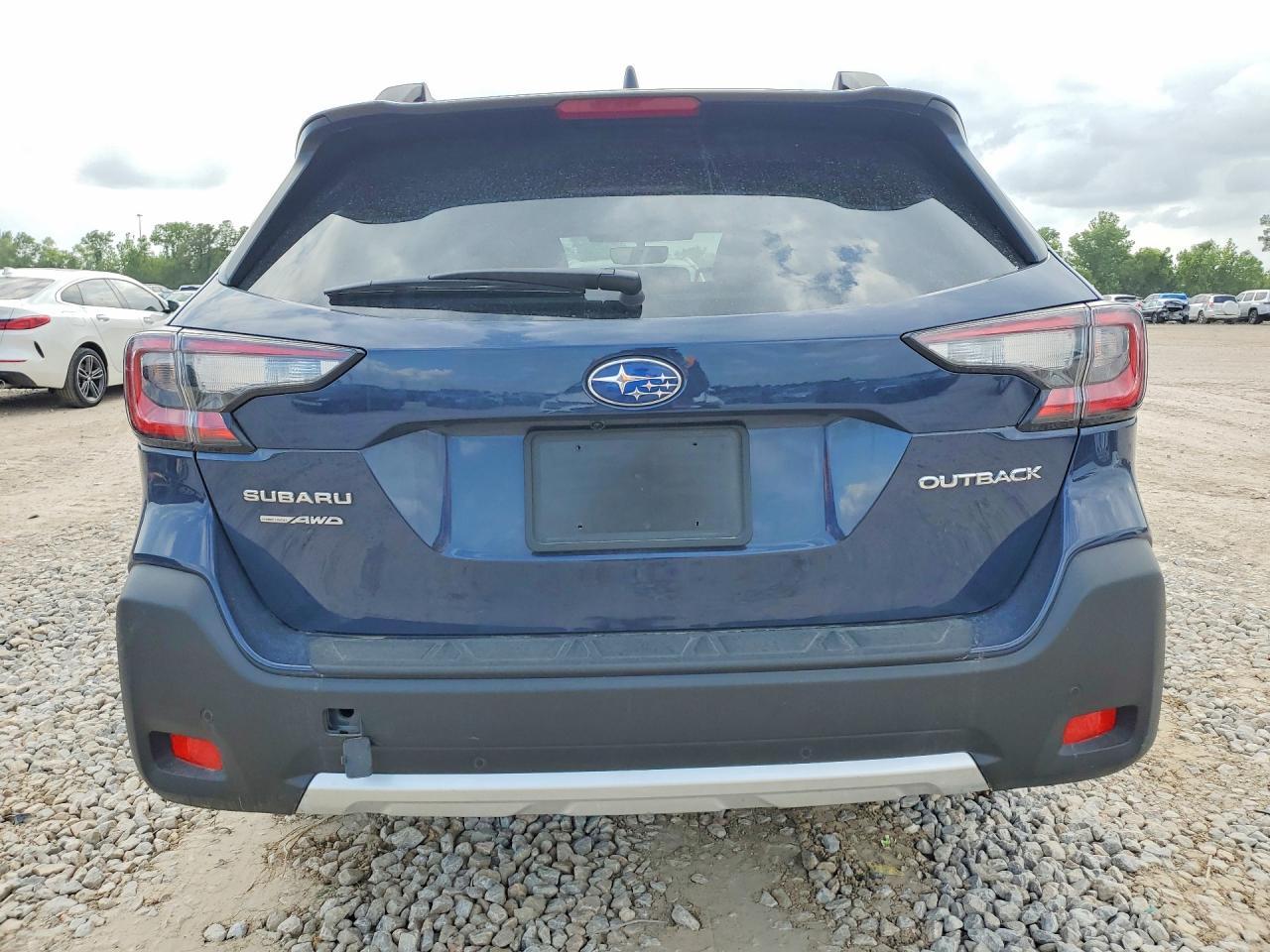 2025 Subaru Outback Limited - Image 6