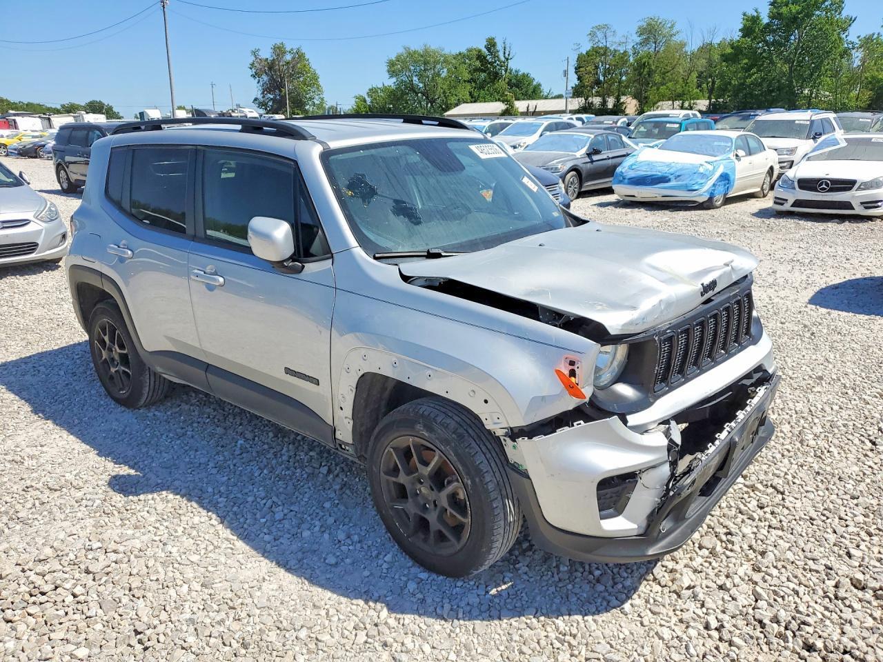 2020 Jeep Renegade Latitude - Image 4