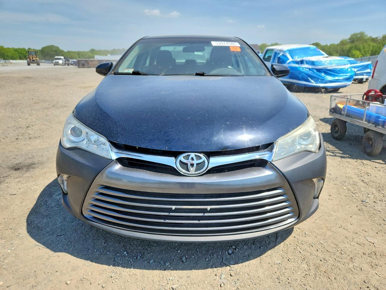 2015 Toyota Camry Le - Image 5