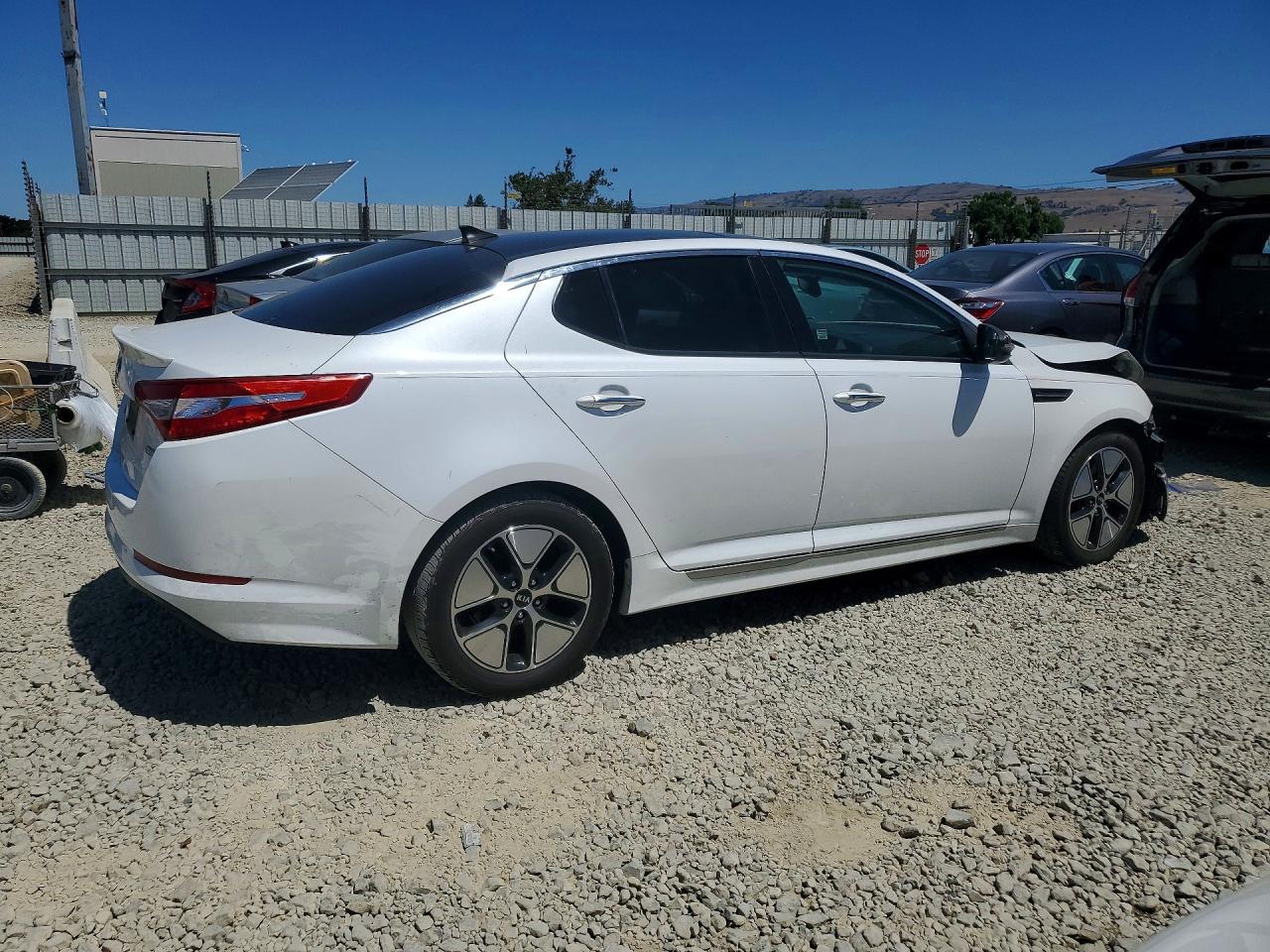 2012 Kia Optima Hybrid - Image 3