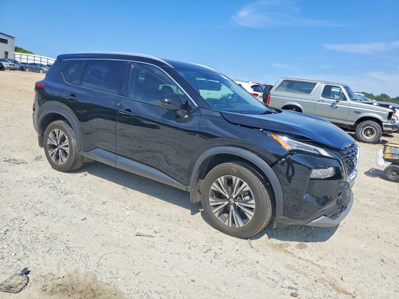 2021 Nissan Rogue Sv - Image 4